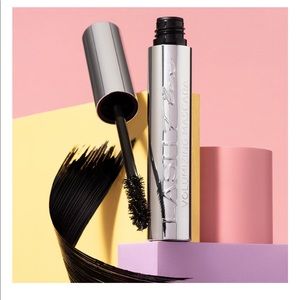 Lash Flex Volumizing Mascara